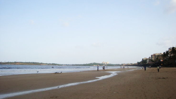 5. Versova - Rocky Beach
